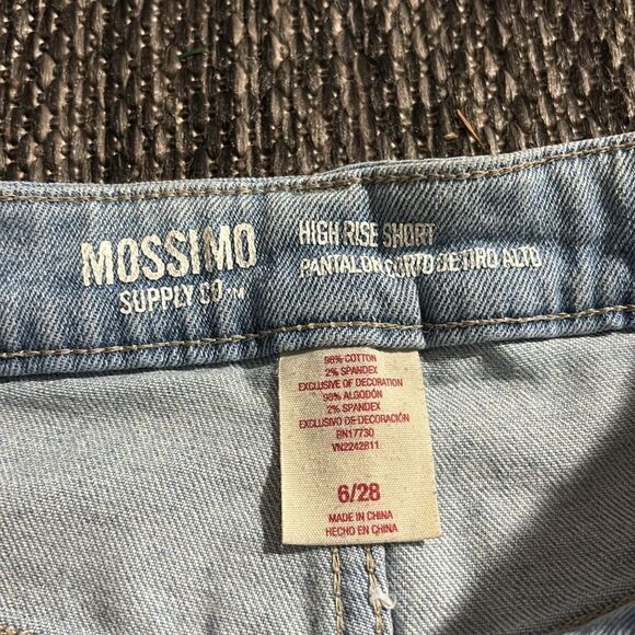 Mossimo high rise Jean floral shorts - Picture 3 of 6